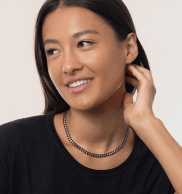 Girocollo Piccole Foglie Nere