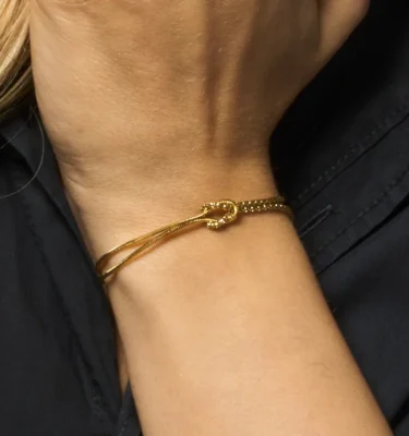 Bracciale Donna in Acciaio IP Gold con Nodo