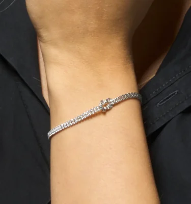 Bracciale Donna in Acciaio con Zirconi Bianchi
