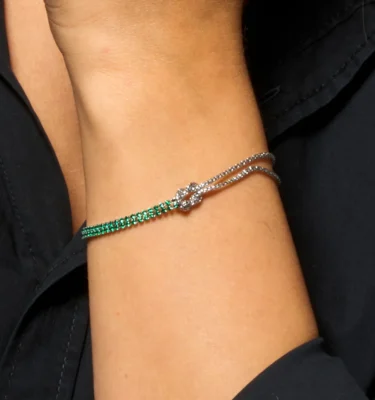 Bracciale Donna in Acciaio con Nodo e Zirconi Verdi
